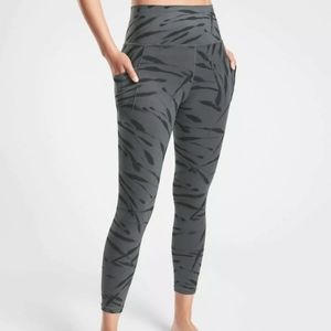 Salutation Stash pocket 7/8 legging